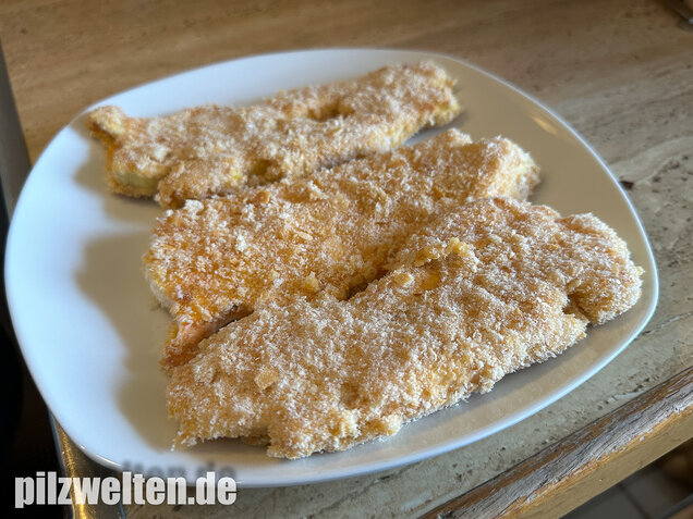 Schwefelporling, Huhn des Waldes, Laetiporus sulphureus